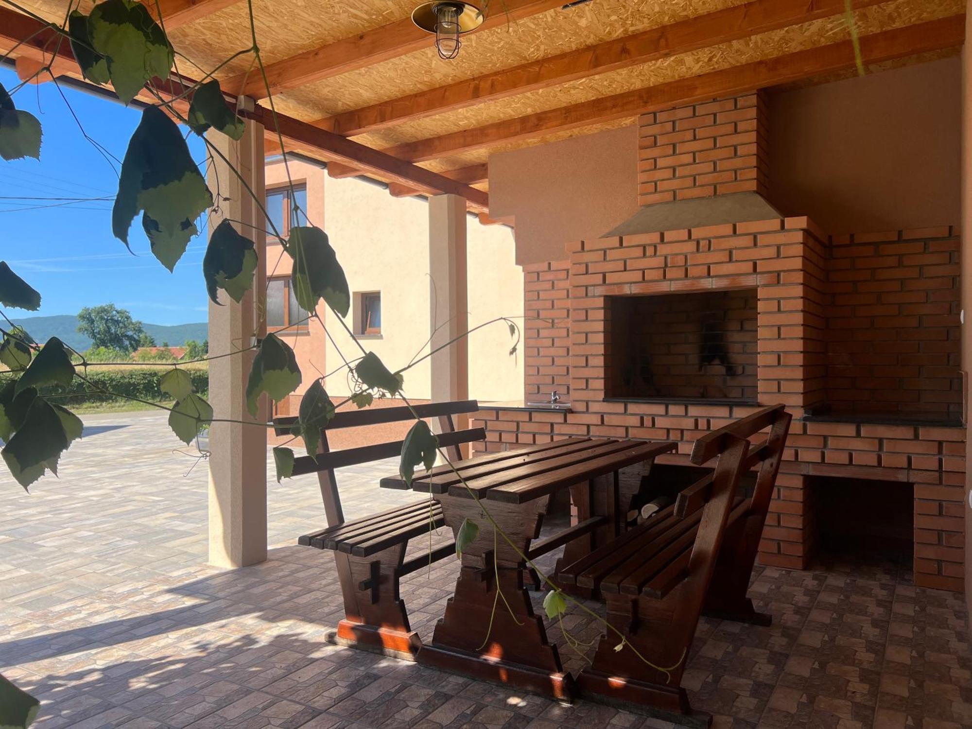 Zen Den Apartments Otočac Zewnętrze zdjęcie